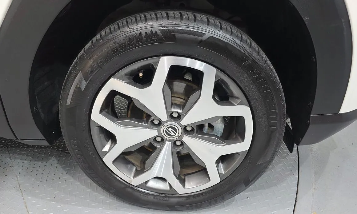 KG Mobility (Ssangyong) Torres — фото 10