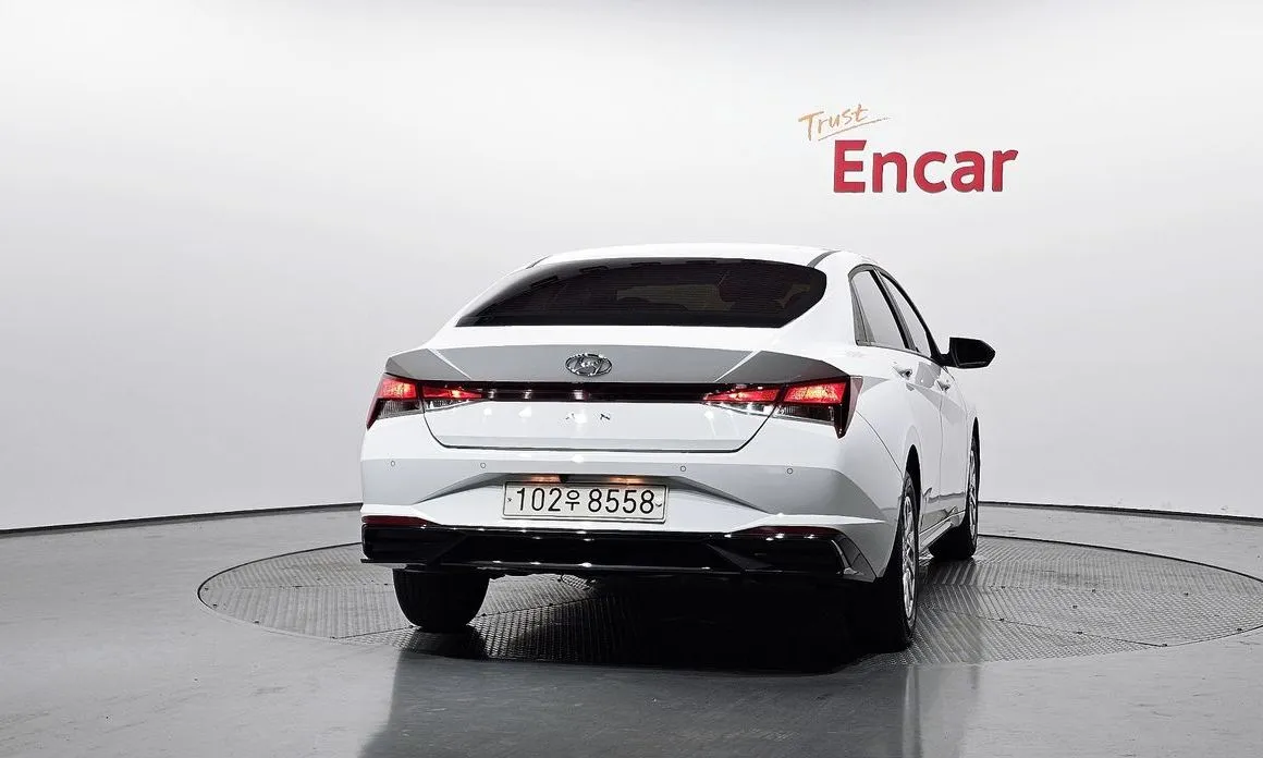 Hyundai AVANTE — фото 7