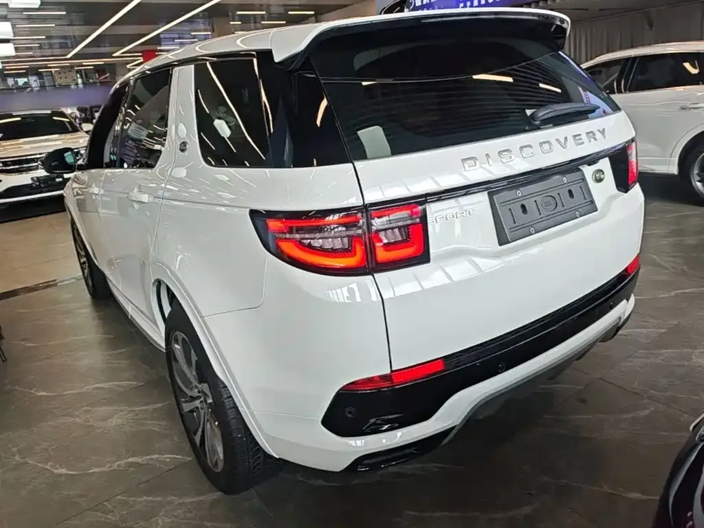 Land Rover Discovery Sport — фото 9