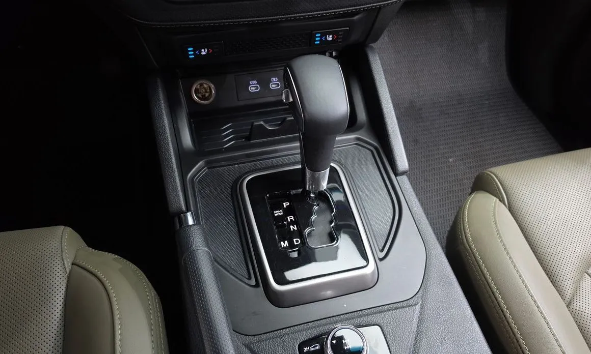KG Mobility (Ssangyong) Rexton — фото 6