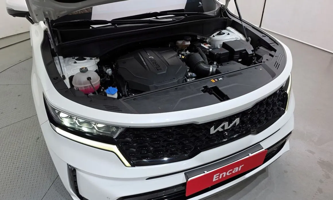 Kia Sorento — фото 10