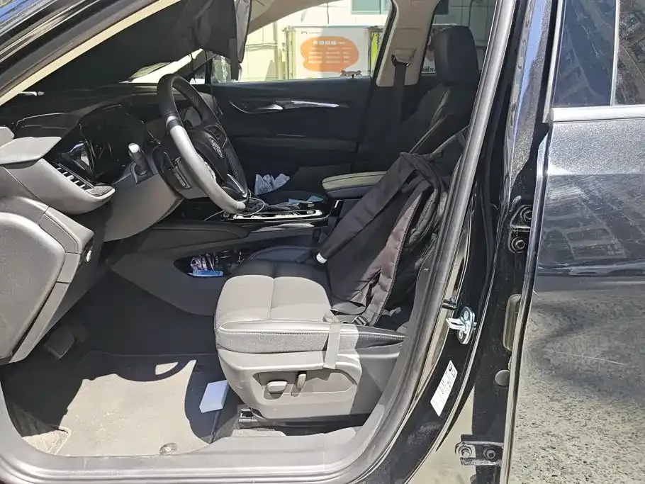 Buick Envision S — фото 10