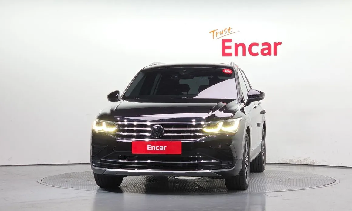 Volkswagen Tiguan — фото 2