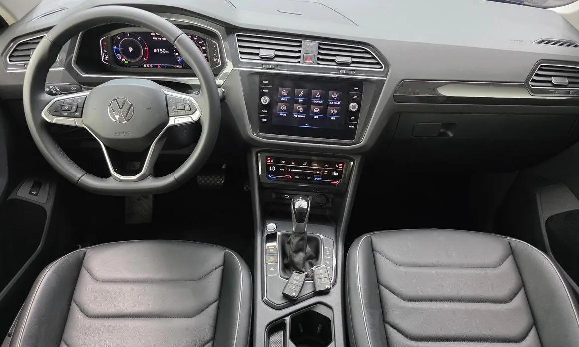 Volkswagen Tiguan — фото 8