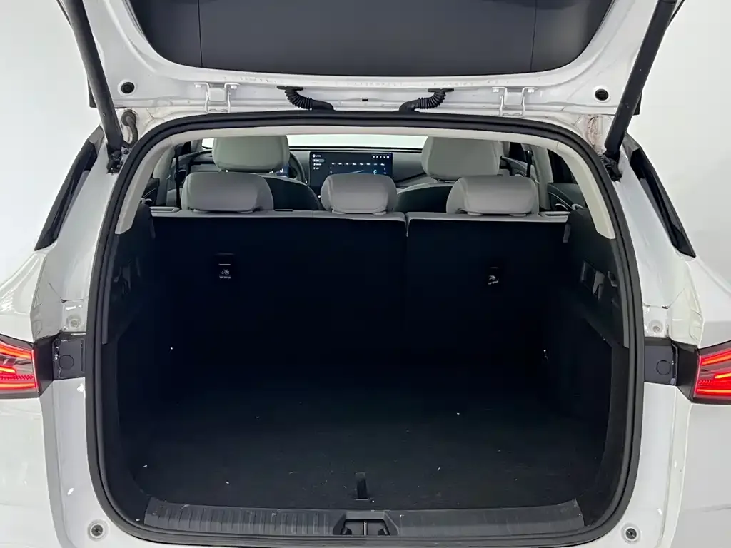 BYD Seal 06 DM-i Touring Edition — фото 3