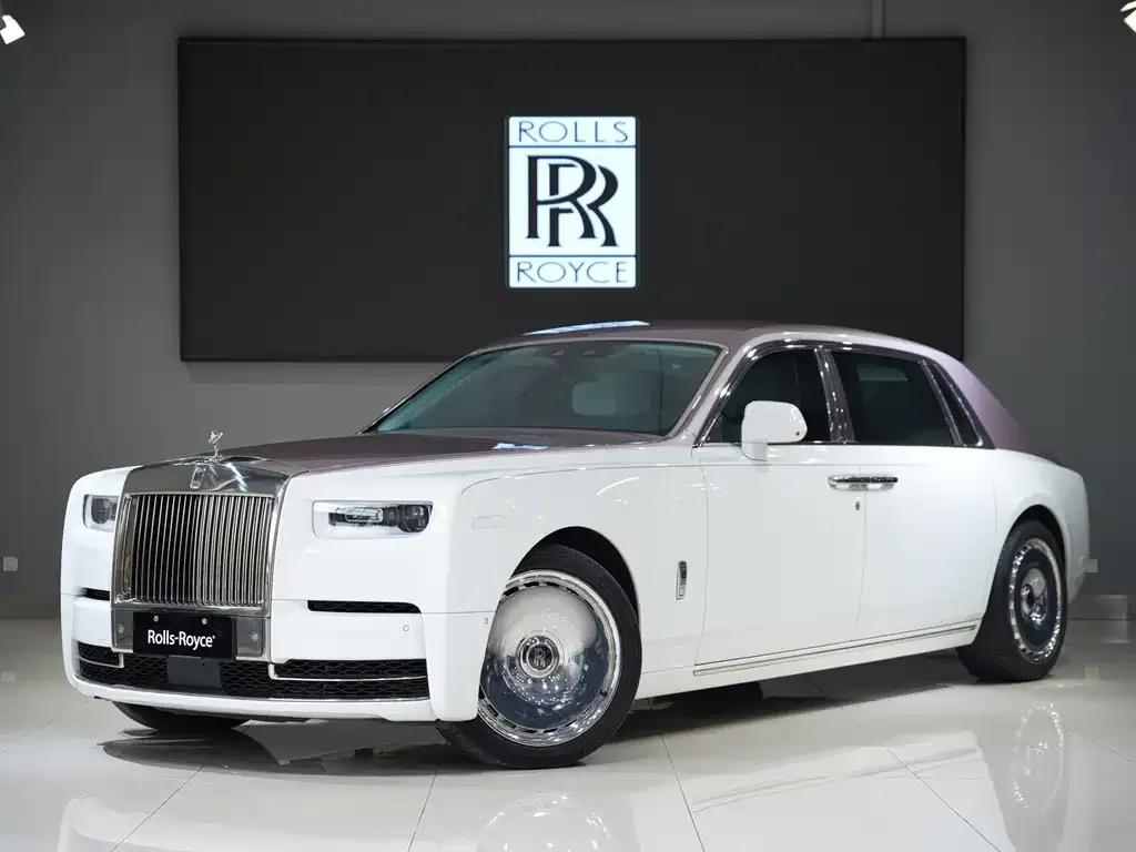 Rolls-Royce Phantom — фото 1