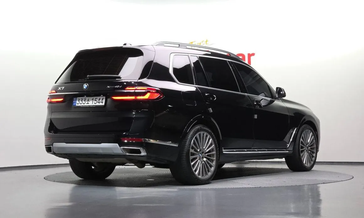 BMW X7 — фото 4