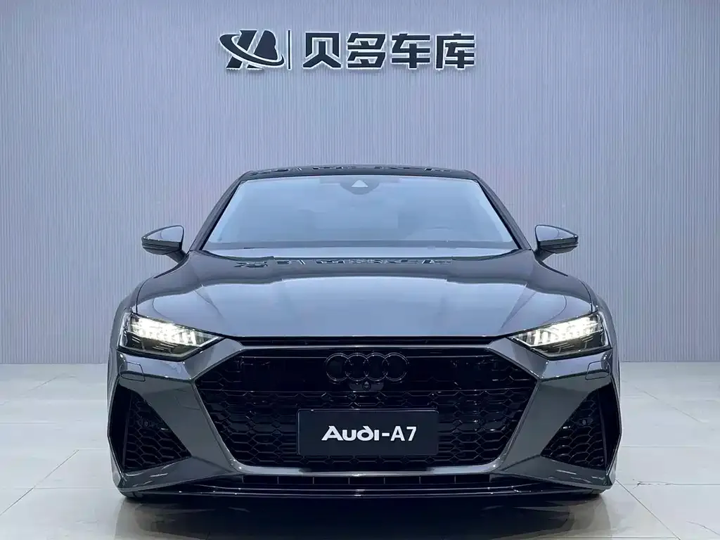 Audi A7 — фото 2