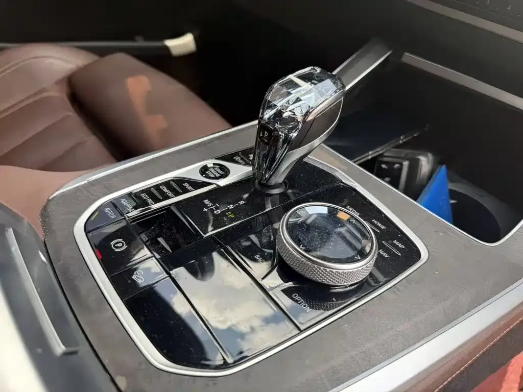 BMW X5 (Import) — фото 3