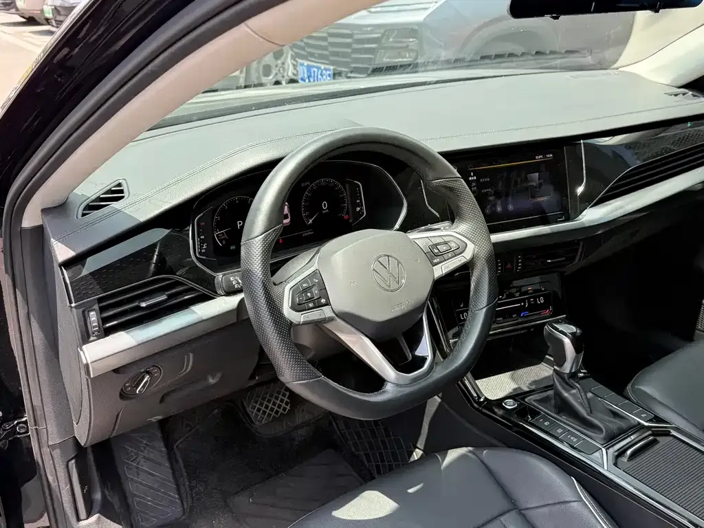 Volkswagen Passat — фото 5