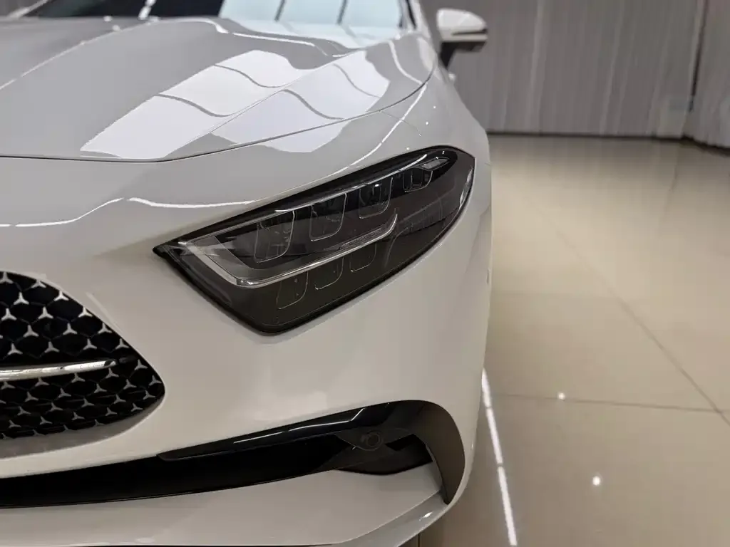 Mercedes-Benz CLS — фото 2