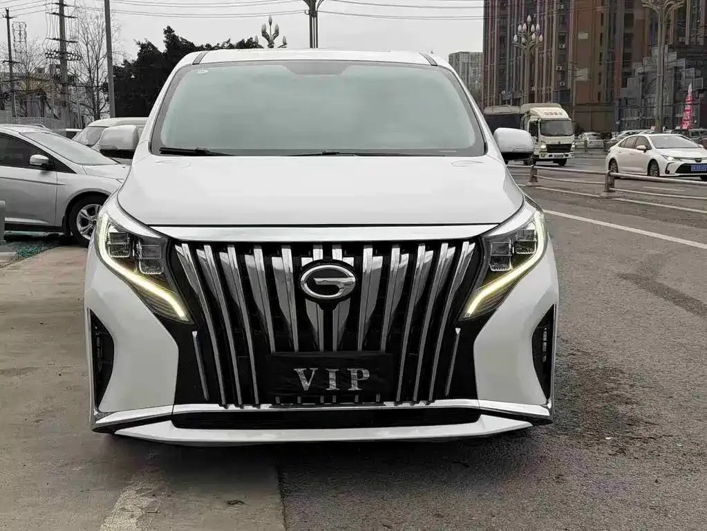 GAC Motor Trumpchi M8 — фото 7