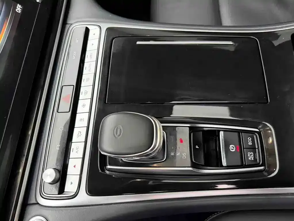 GAC Motor Trumpchi M8 — фото 4