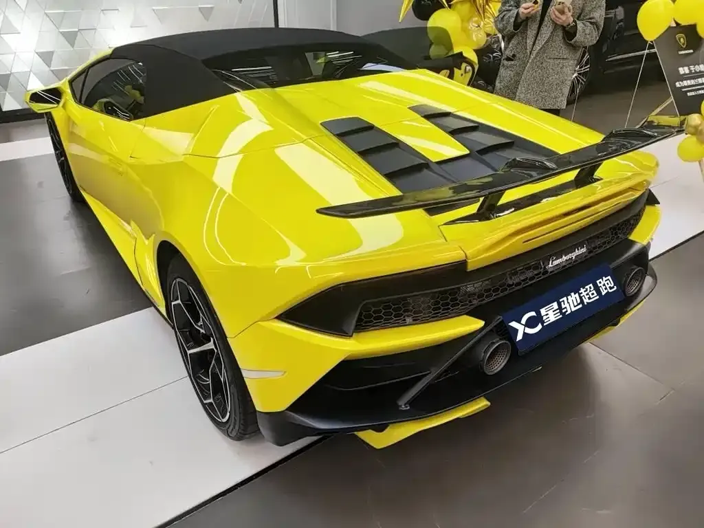 Lamborghini Huracan — фото 6