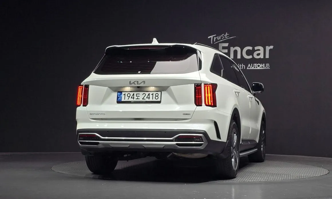 Kia Sorento — фото 3