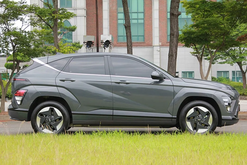 Hyundai Kona — фото 2