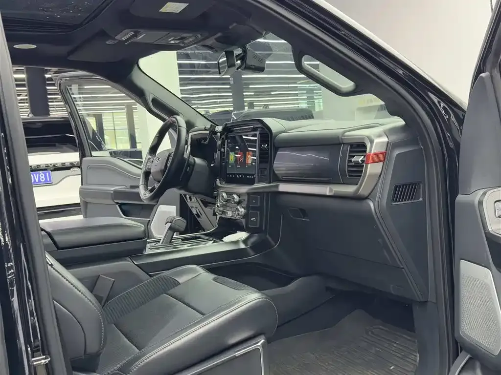 Ford F-150 Raptor — фото 6
