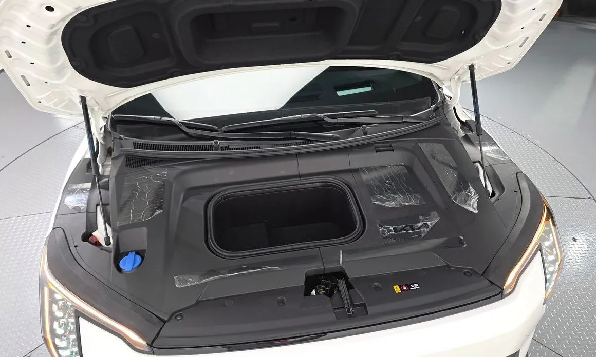 Kia EV3 — фото 8
