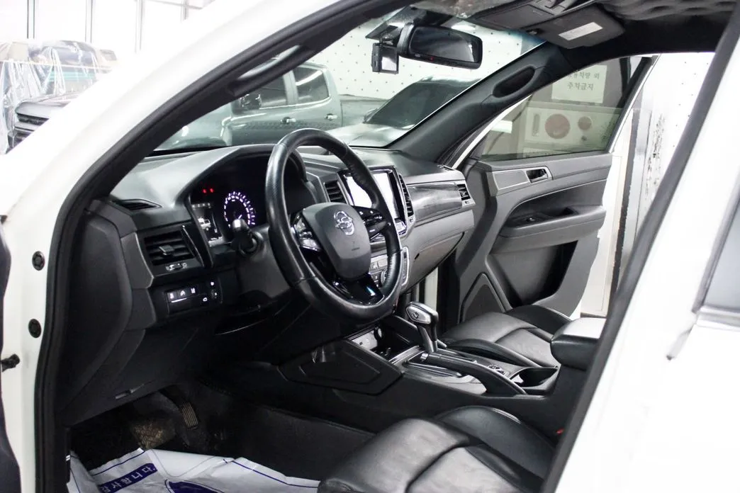 KG Mobility (Ssangyong) Rexton — фото 10