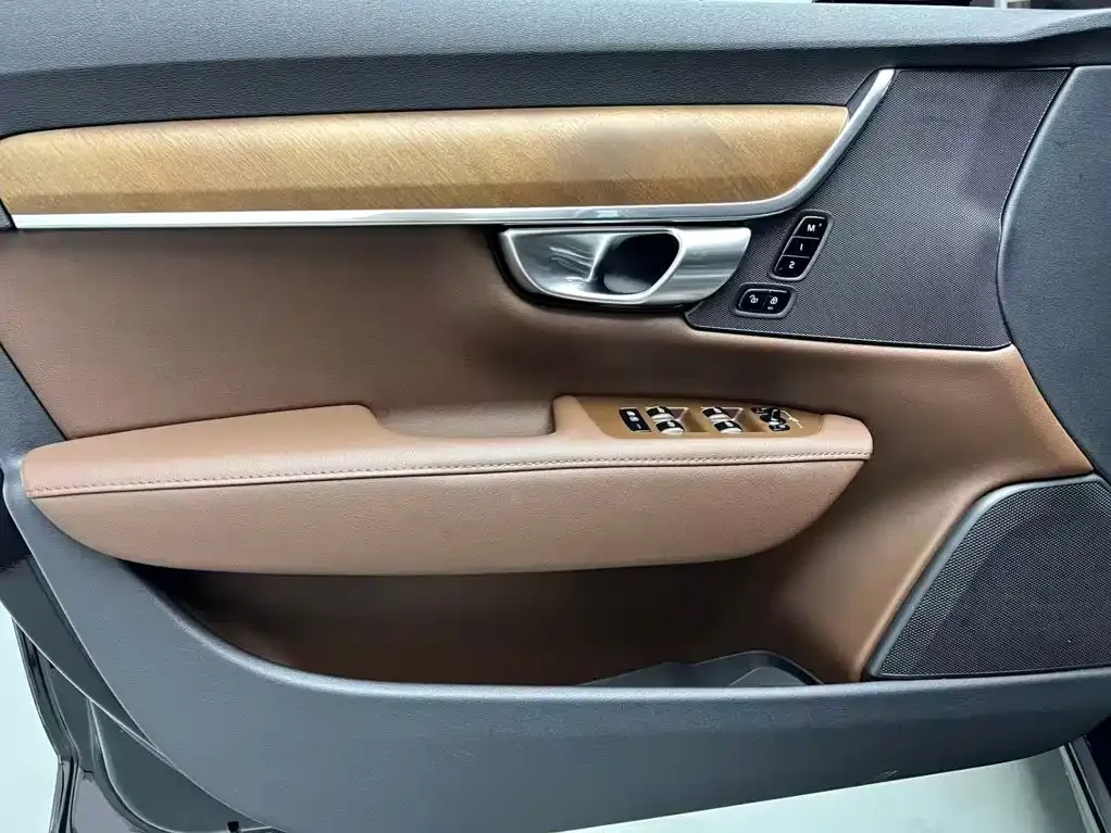 Volvo S90 — фото 5