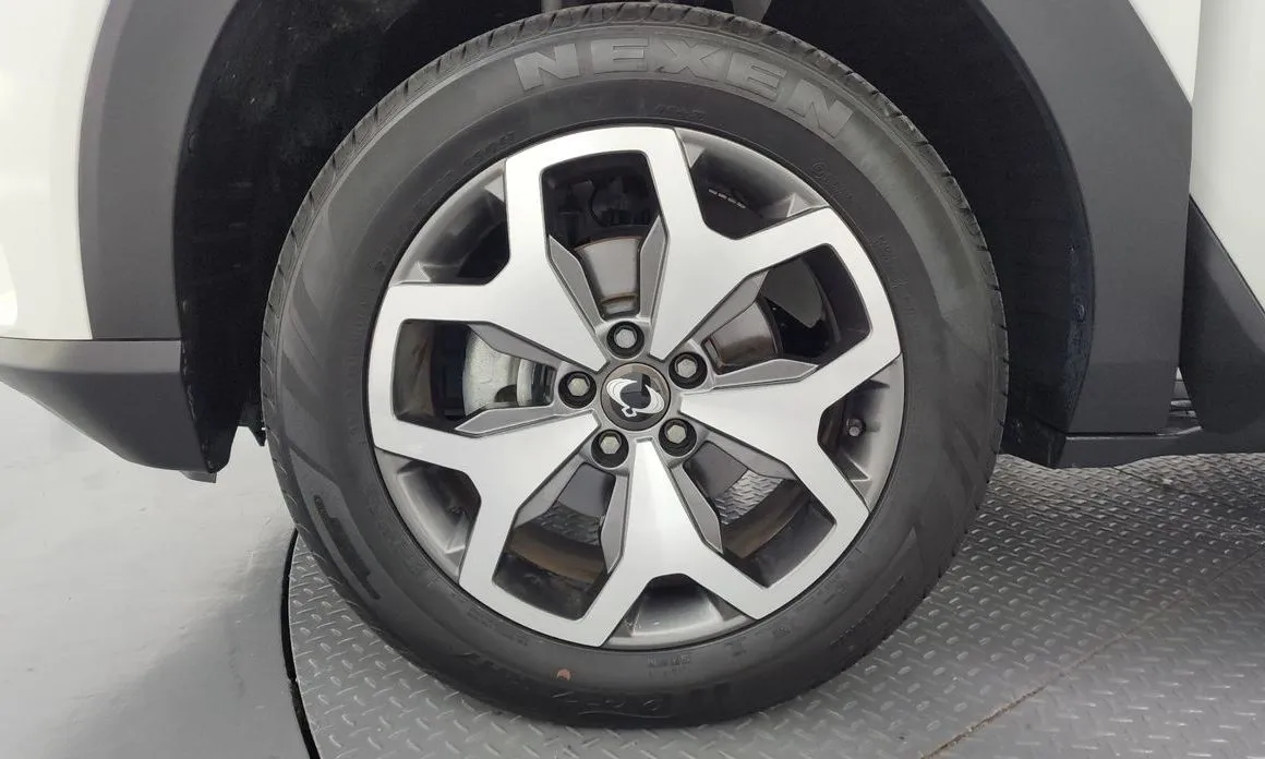 KG Mobility (Ssangyong) Torres — фото 4