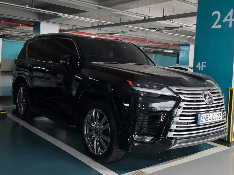 Lexus LX — фото 4