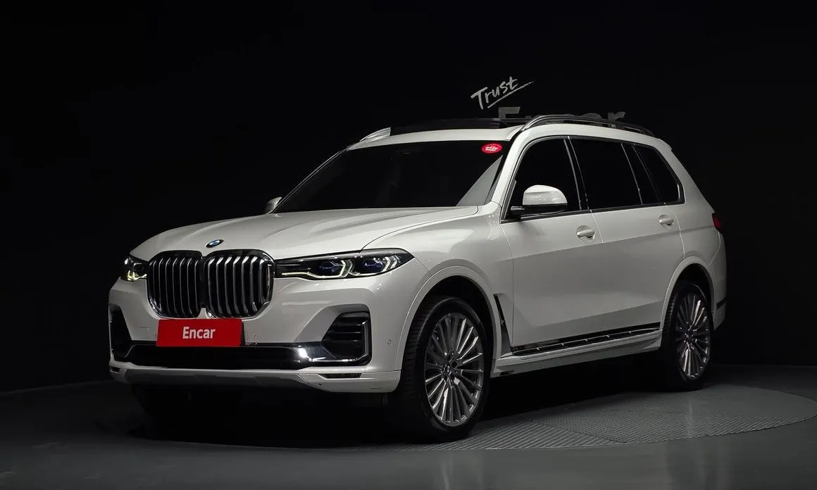 BMW X7 — фото 1