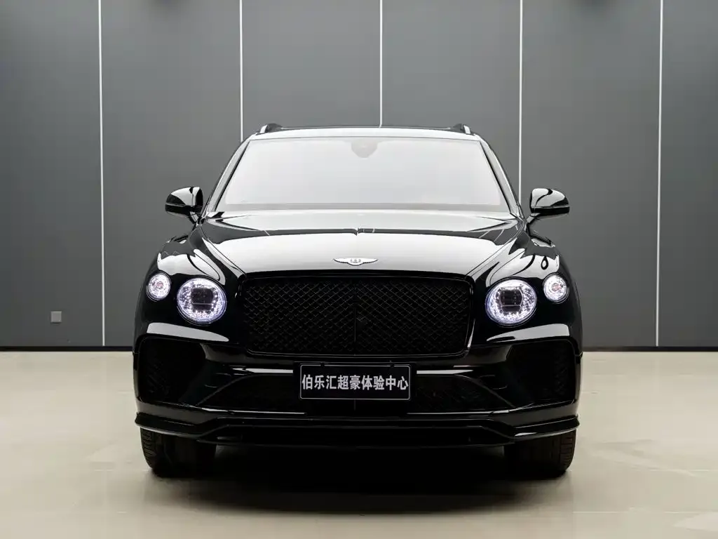 Bentley Bentayga — фото 9
