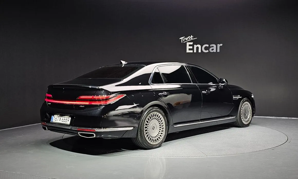 Genesis G90 — фото 2