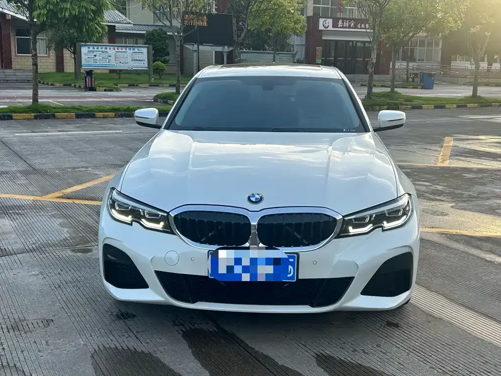 BMW 3 Series — фото 1