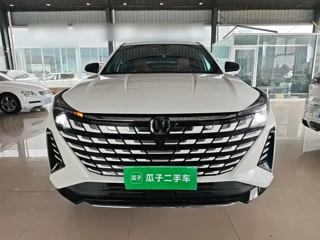 Changan UNI-Z — фото 10