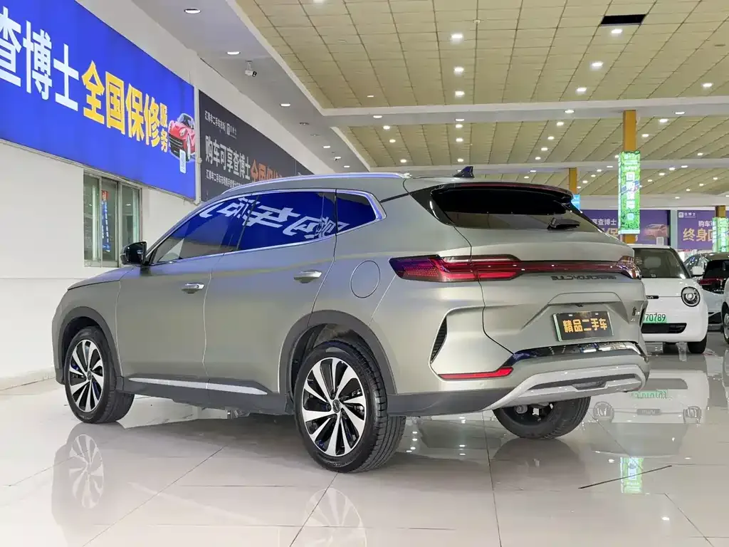 BYD PLUS New Energy — фото 5