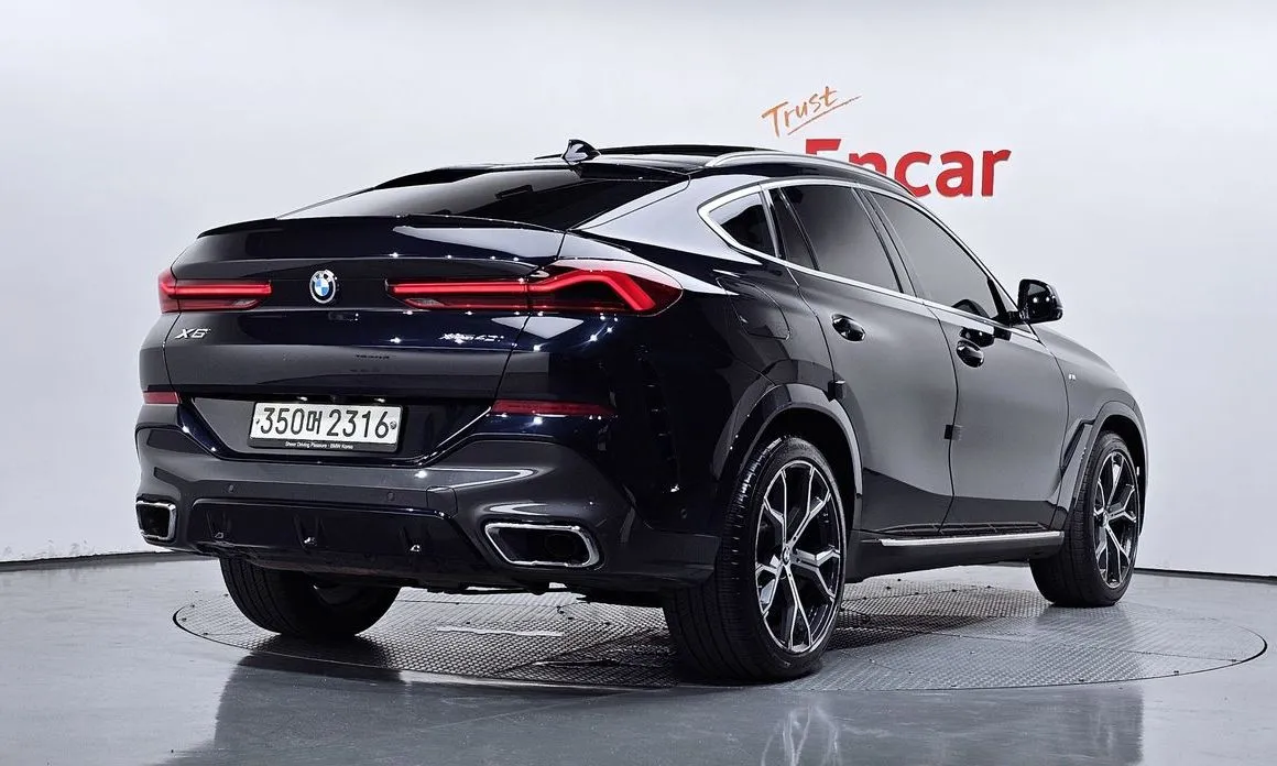 BMW X6 — фото 9