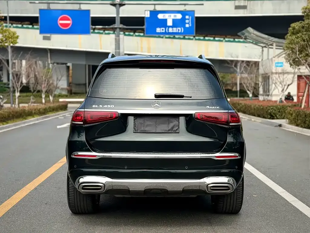 Mercedes-Benz GLS — фото 4