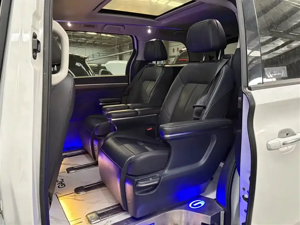 GAC Motor Trumpchi M8 — фото 8