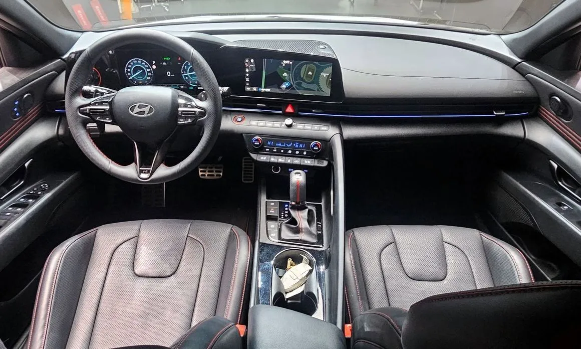 Hyundai AVANTE — фото 7