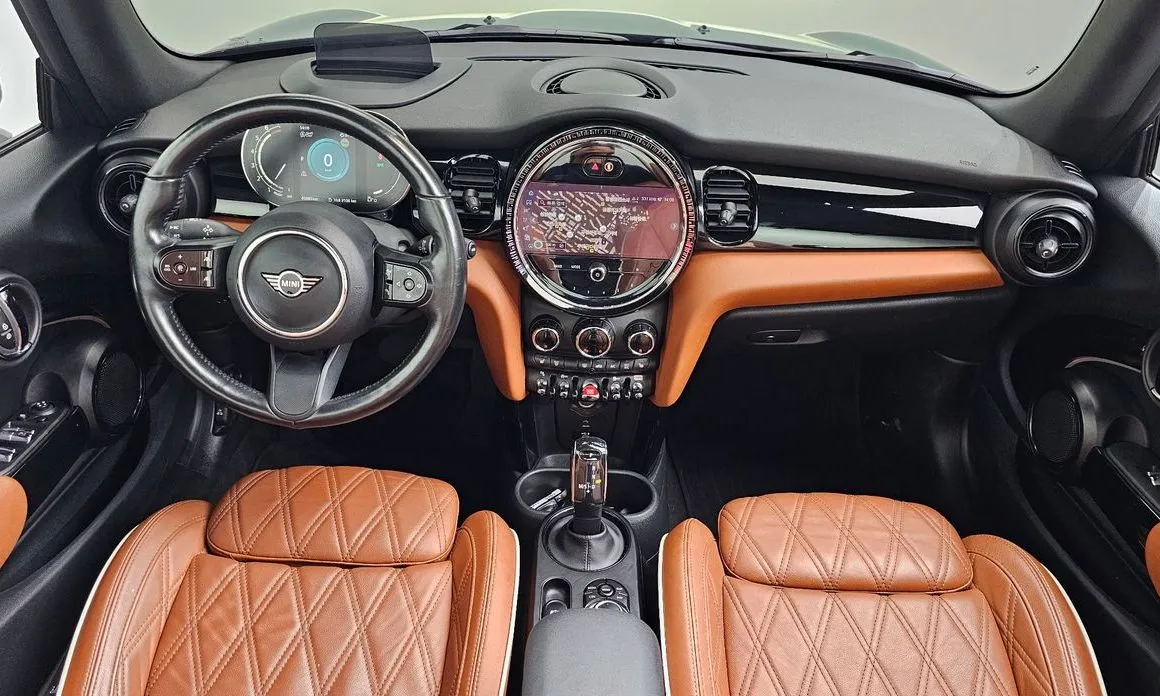 Mini Cooper Convertible — фото 10