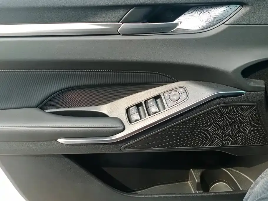 Haval H6 — фото 10