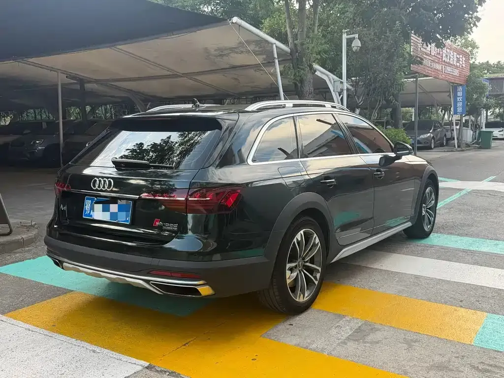Audi A4 (Import) — фото 2