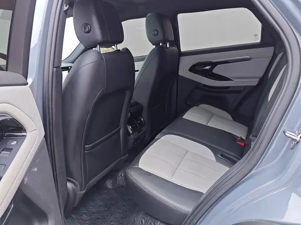 Land Rover Evoque — фото 10