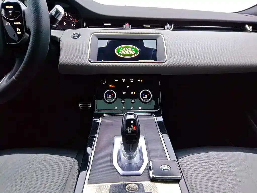 Land Rover Evoque — фото 4