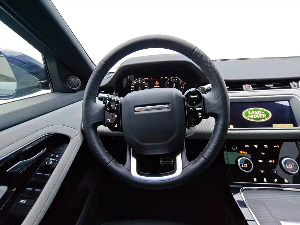 Land Rover Evoque — фото 8