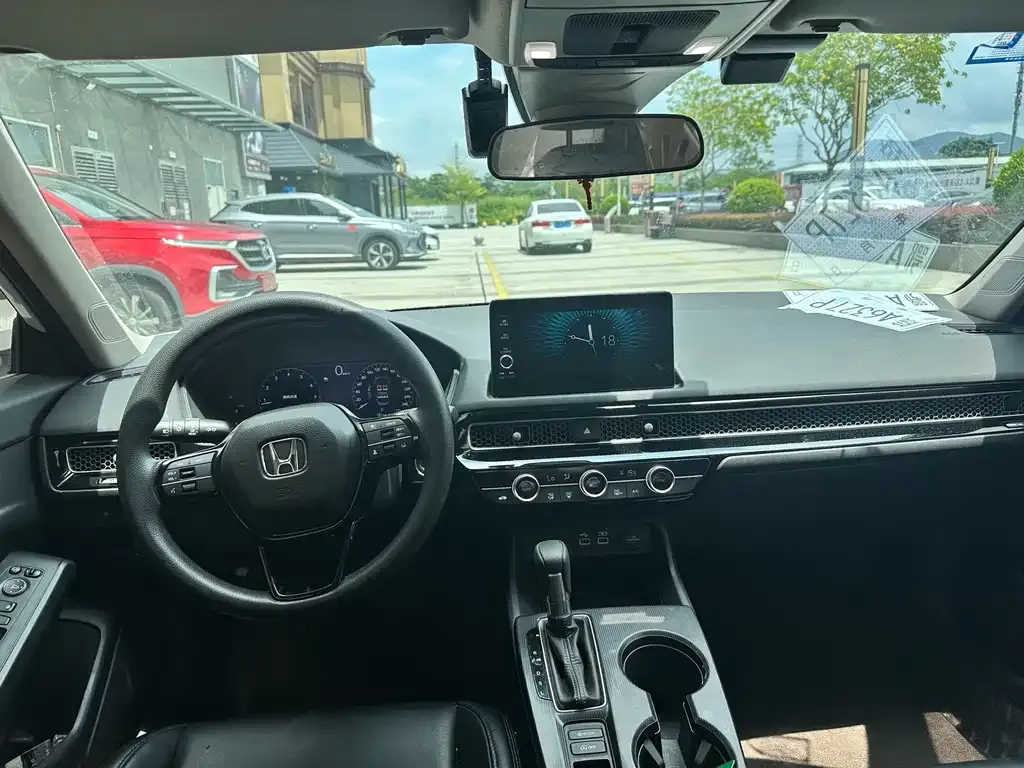 Honda Civic — фото 2