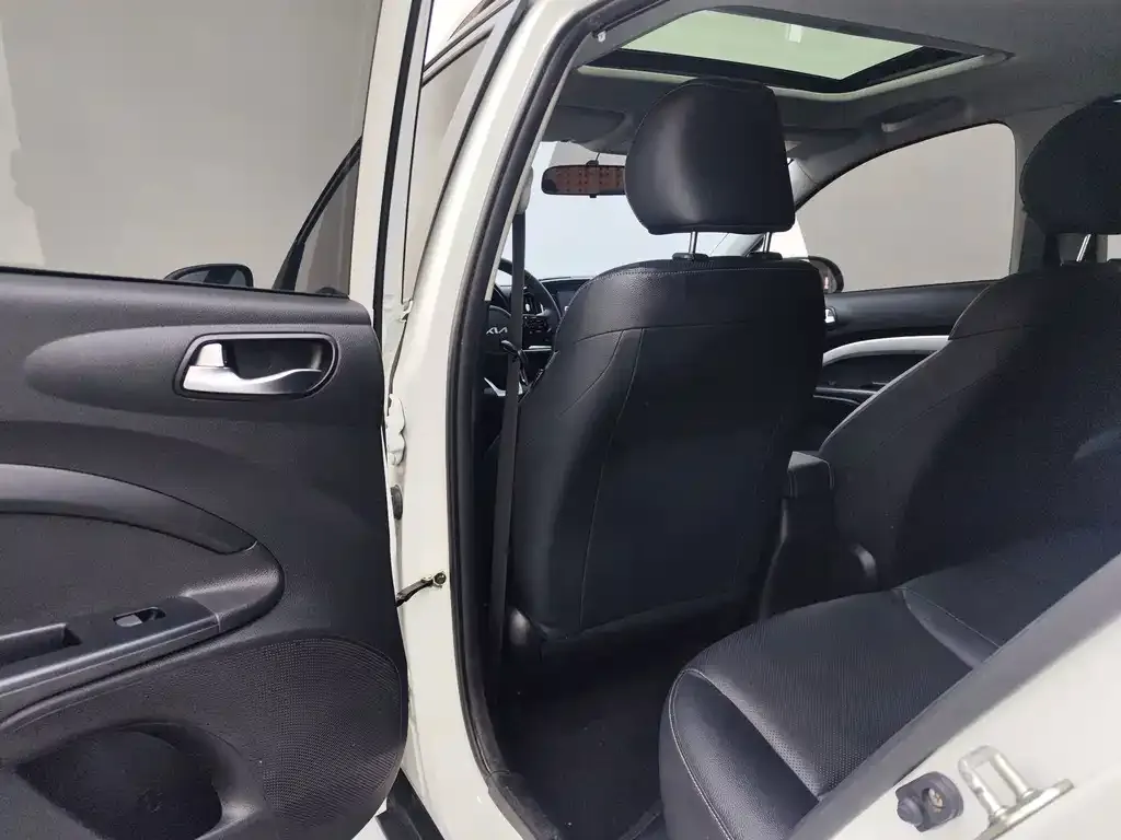 Kia KX1 — фото 6