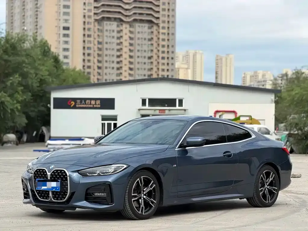 BMW 4 Series — фото 1