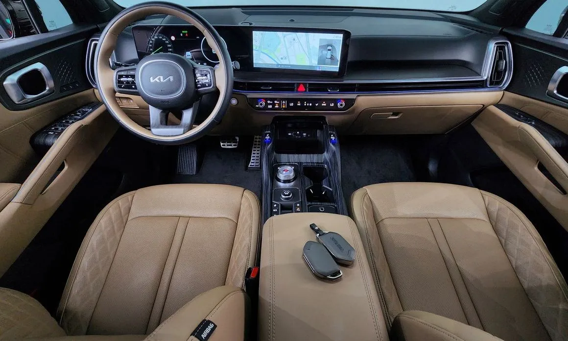 Kia Sorento — фото 9
