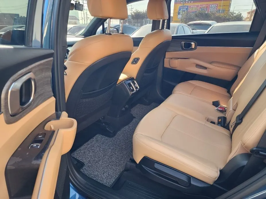 Kia Sorento — фото 2