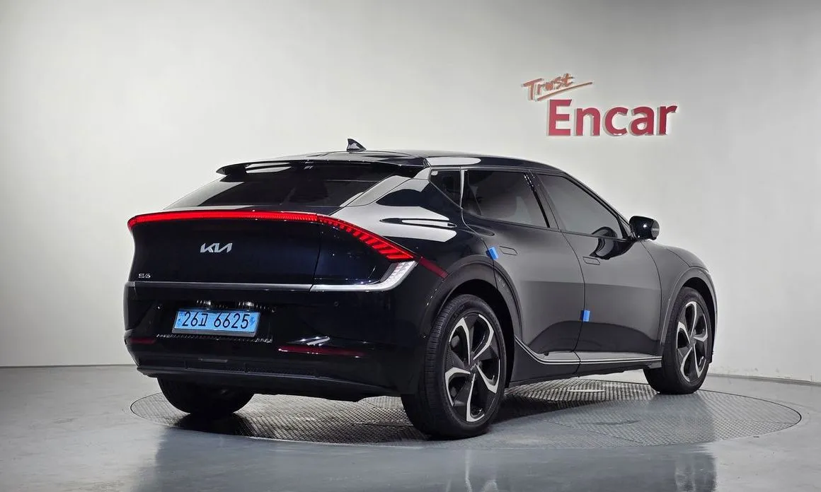 Kia EV6 — фото 7