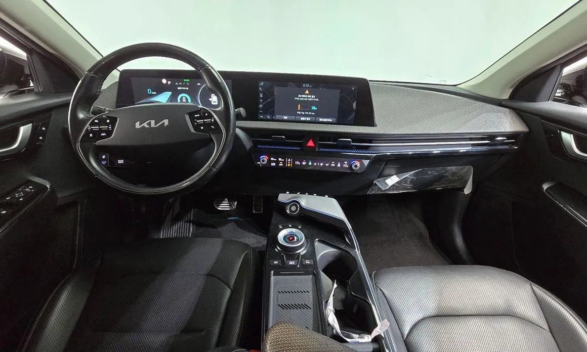 Kia EV6 — фото 10