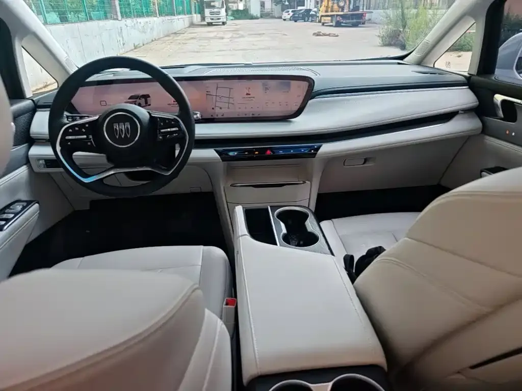 Buick GL8 Hybrid — фото 8